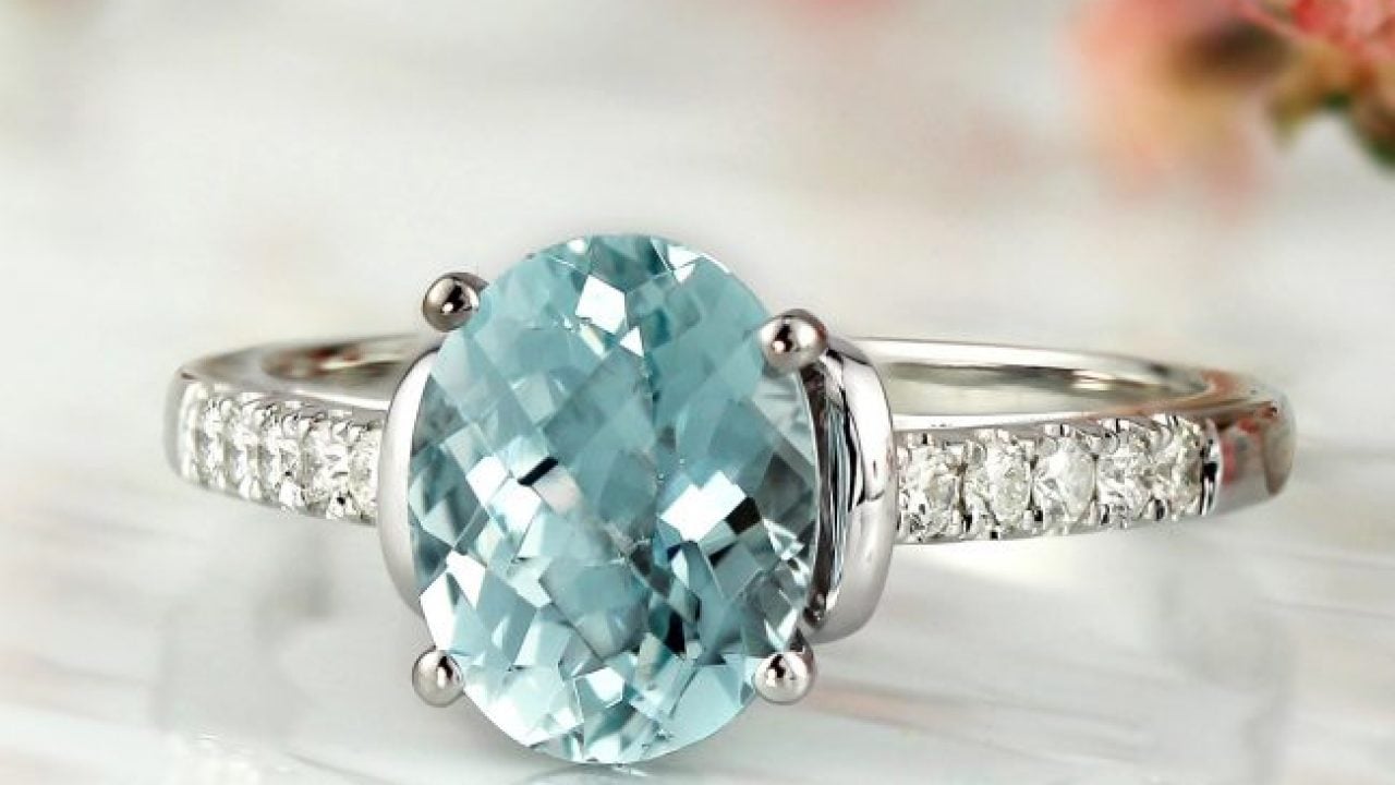 March's Beautiful Gemstone: Aquamarine Facts - Diamond wish