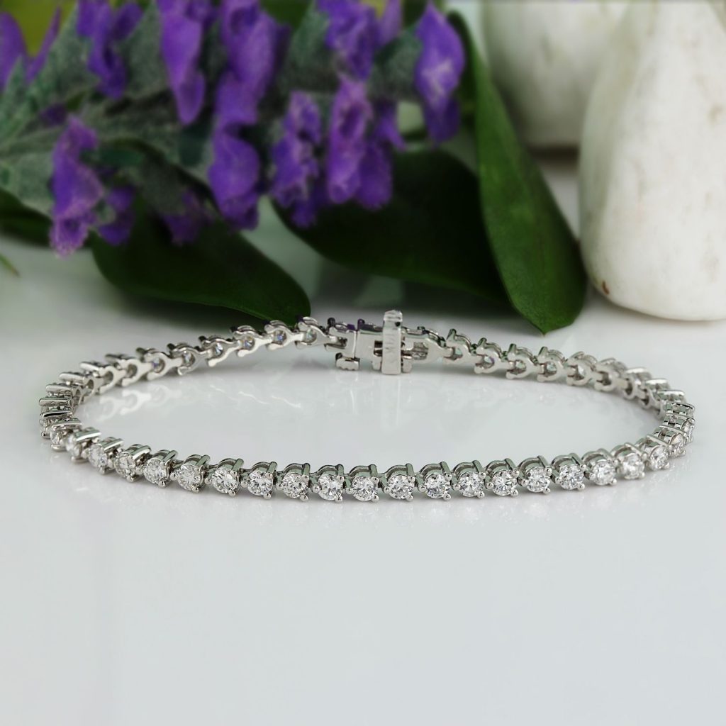 diamond tennis bracelet