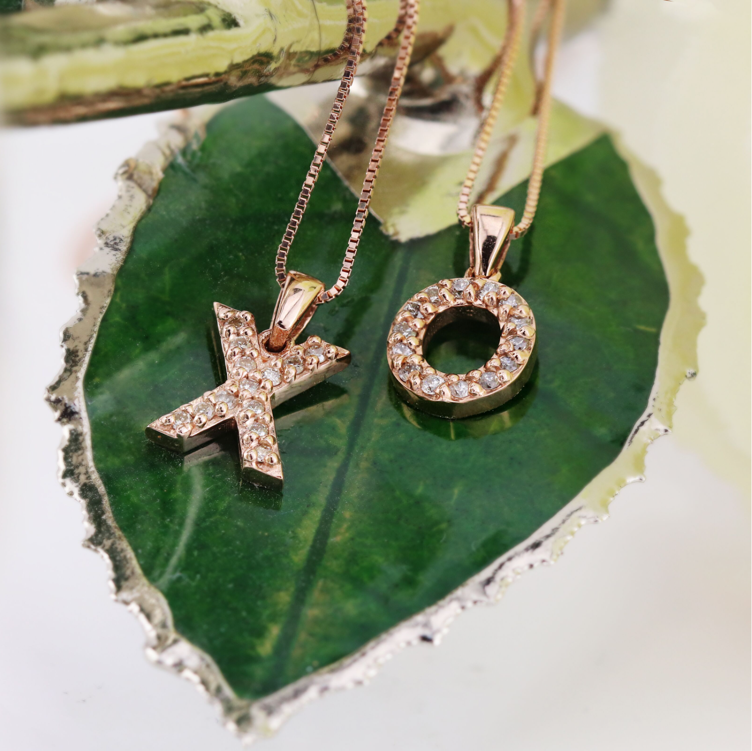 Easy Ways To Glam Up With Jewelry